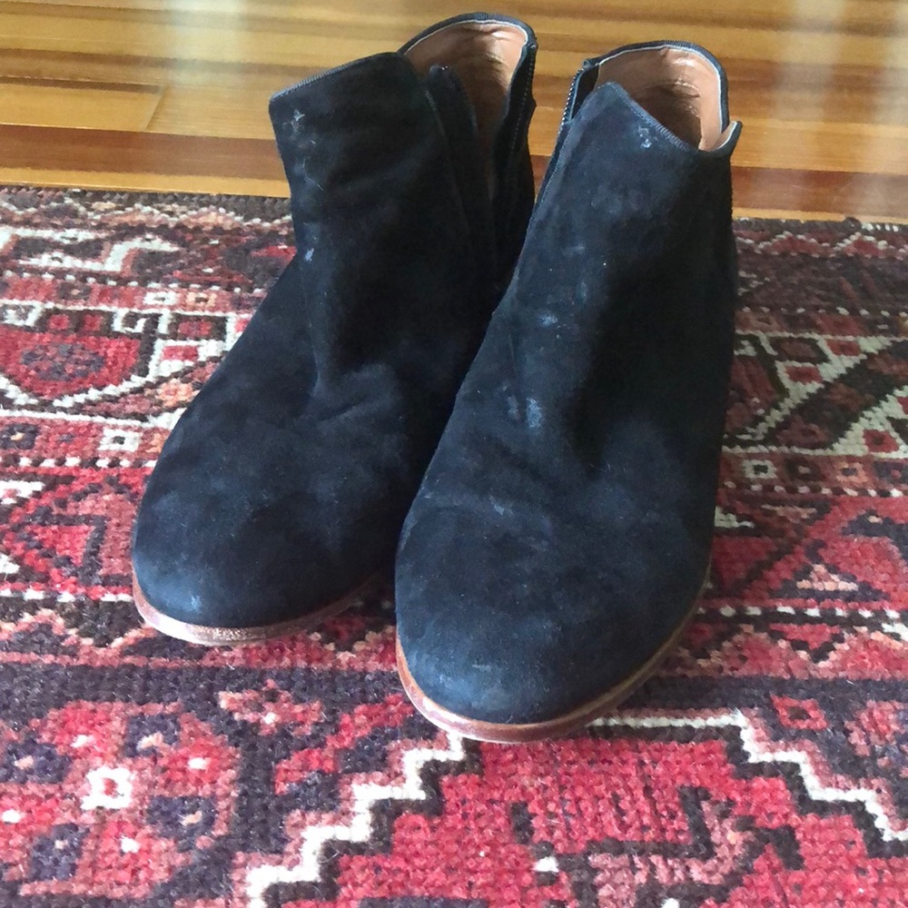Sam Edelman Petty black suede. 7.5